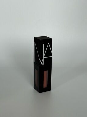 NARS Powermatte Lip Pigment - American woman travel mini
